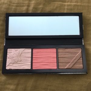 MAC Holiday Limited Edition Face Palette